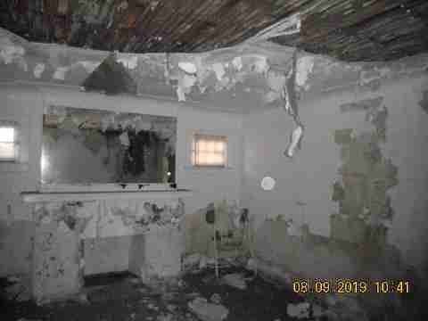 3264 Tyler (2)_m.jpg